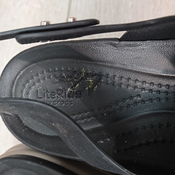 Crocs Women's LiteRide Strappy Platform Sandals Shoes Sz 9 - Picture 4 of 11